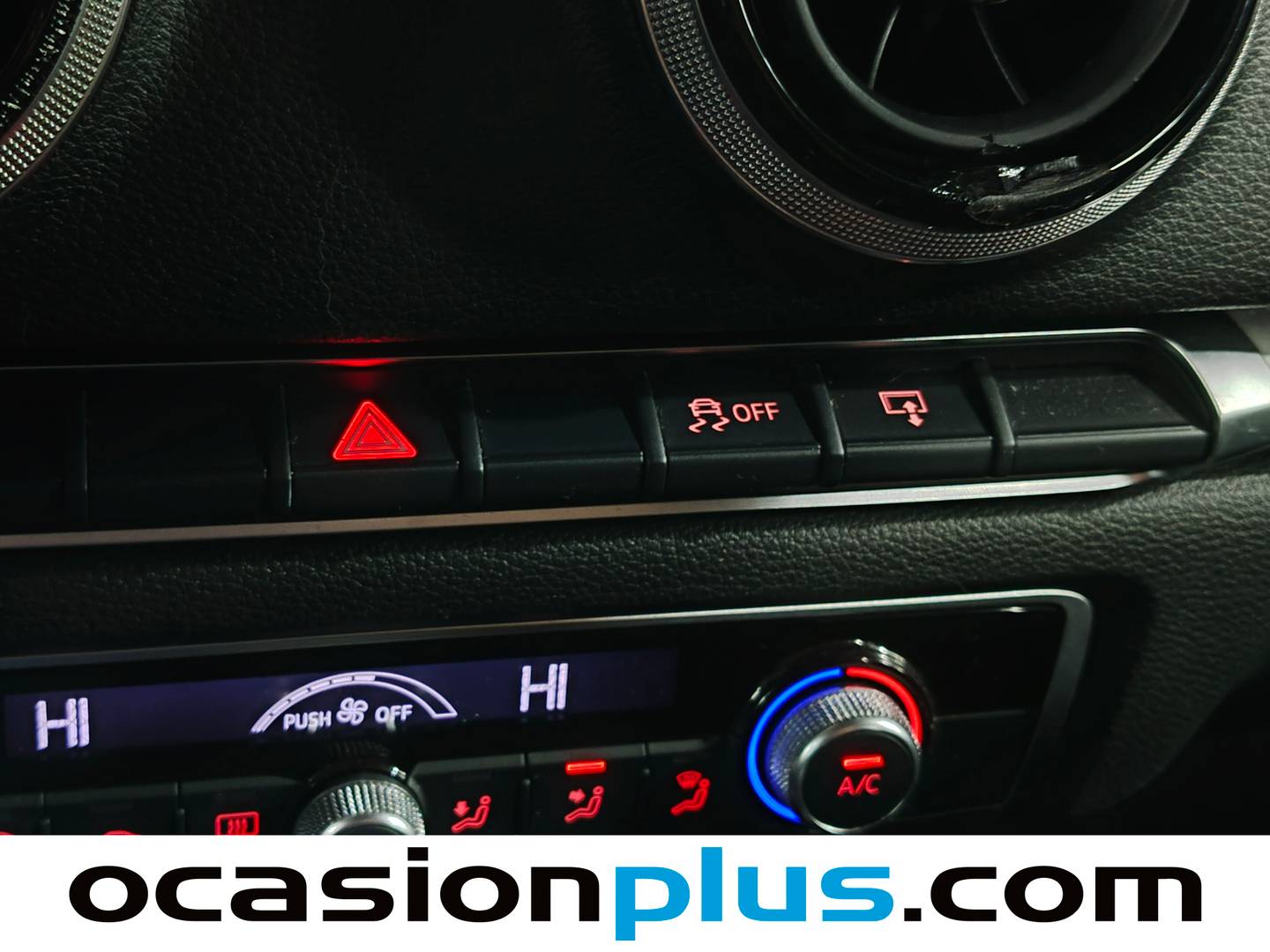 Equipamiento del Audi A3 Audi A3 Sportback Attraction 1.6 TDI clean diesel (110 CV) S tronic