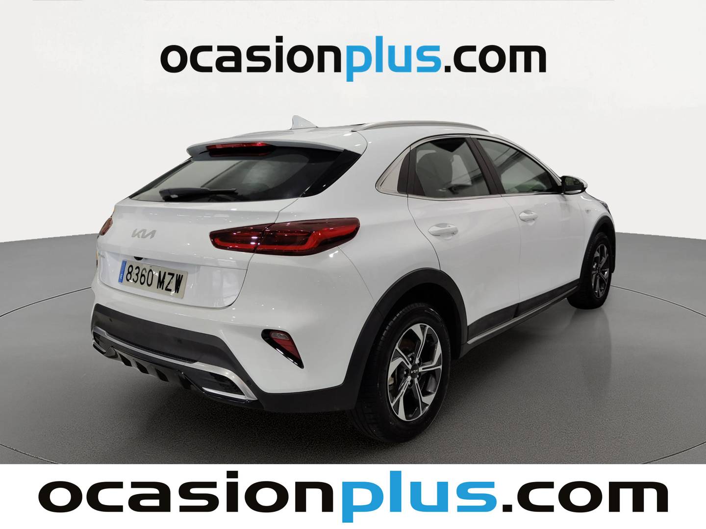 Foto trasera KIA XCeed KIA XCeed 1.0 T-GDi Drive (100 CV) derecha