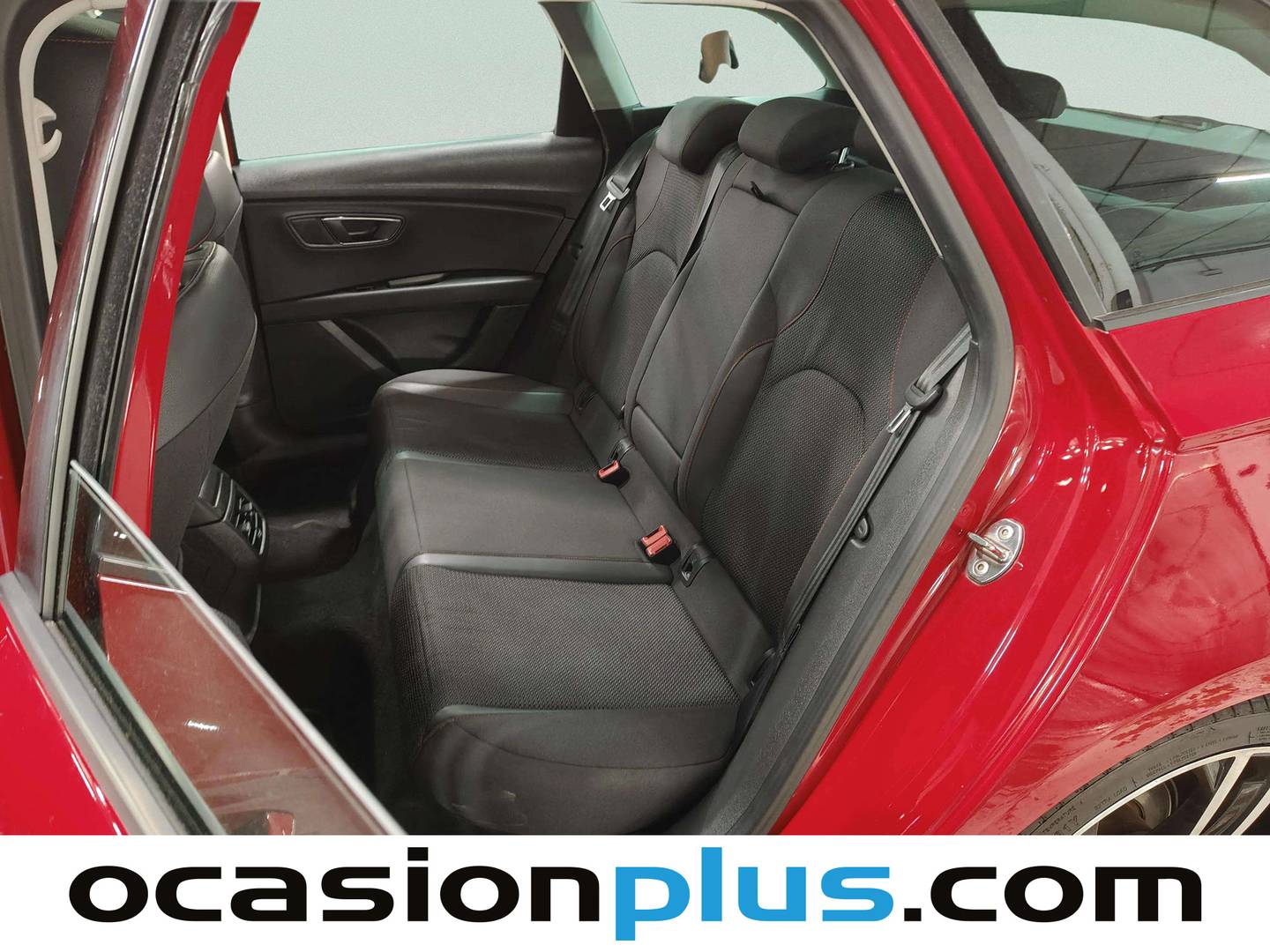 Foto asientos traseros Seat León Seat León ST 2.0 TDI S&S FR DSG (150 CV)