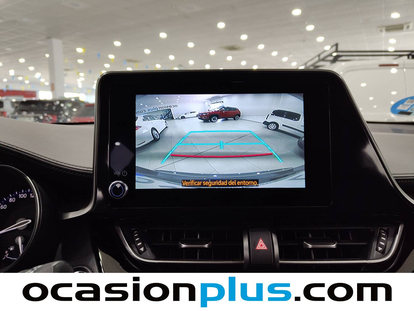 Acabados Toyota C-HR Toyota C-HR 1.8 125H Advance (122 CV)