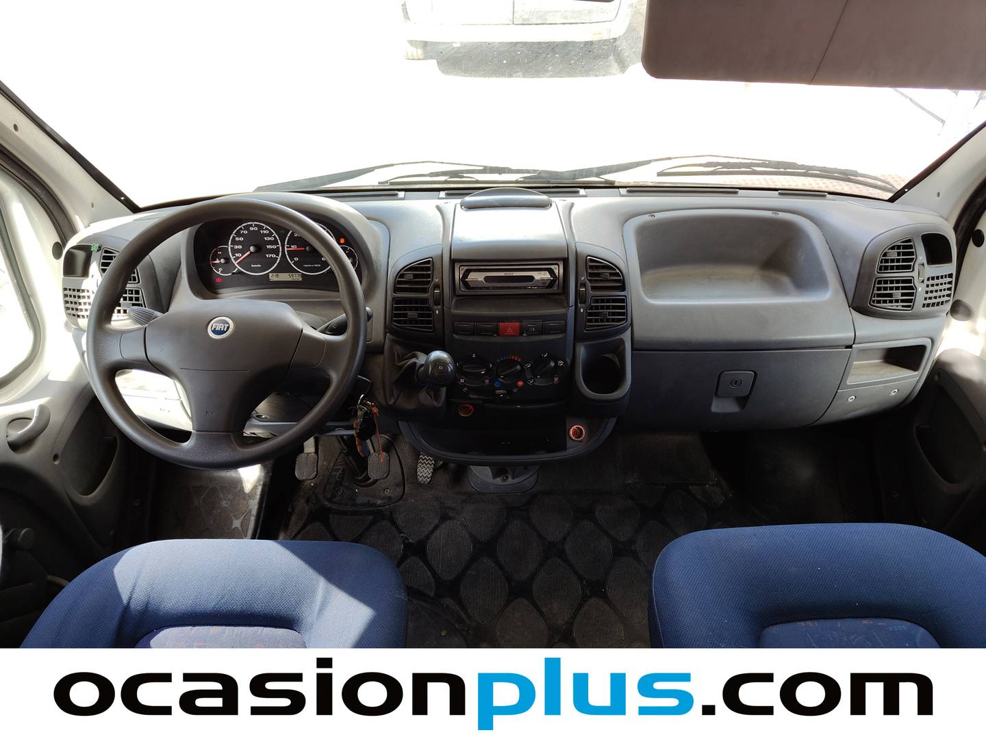 Foto Benimar ANTHUS Benimar ANTHUS 2.3 Diesel 5000 LF (110 CV) 4 Plazas