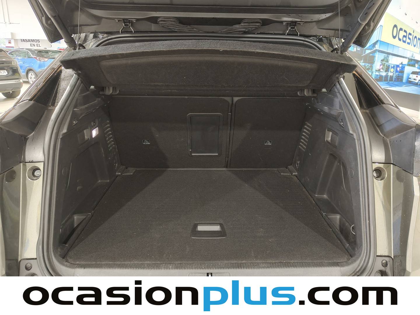 Fotos maletero Peugeot 3008 Peugeot 3008 BlueHDI 130 S&S GT Line (130 CV)