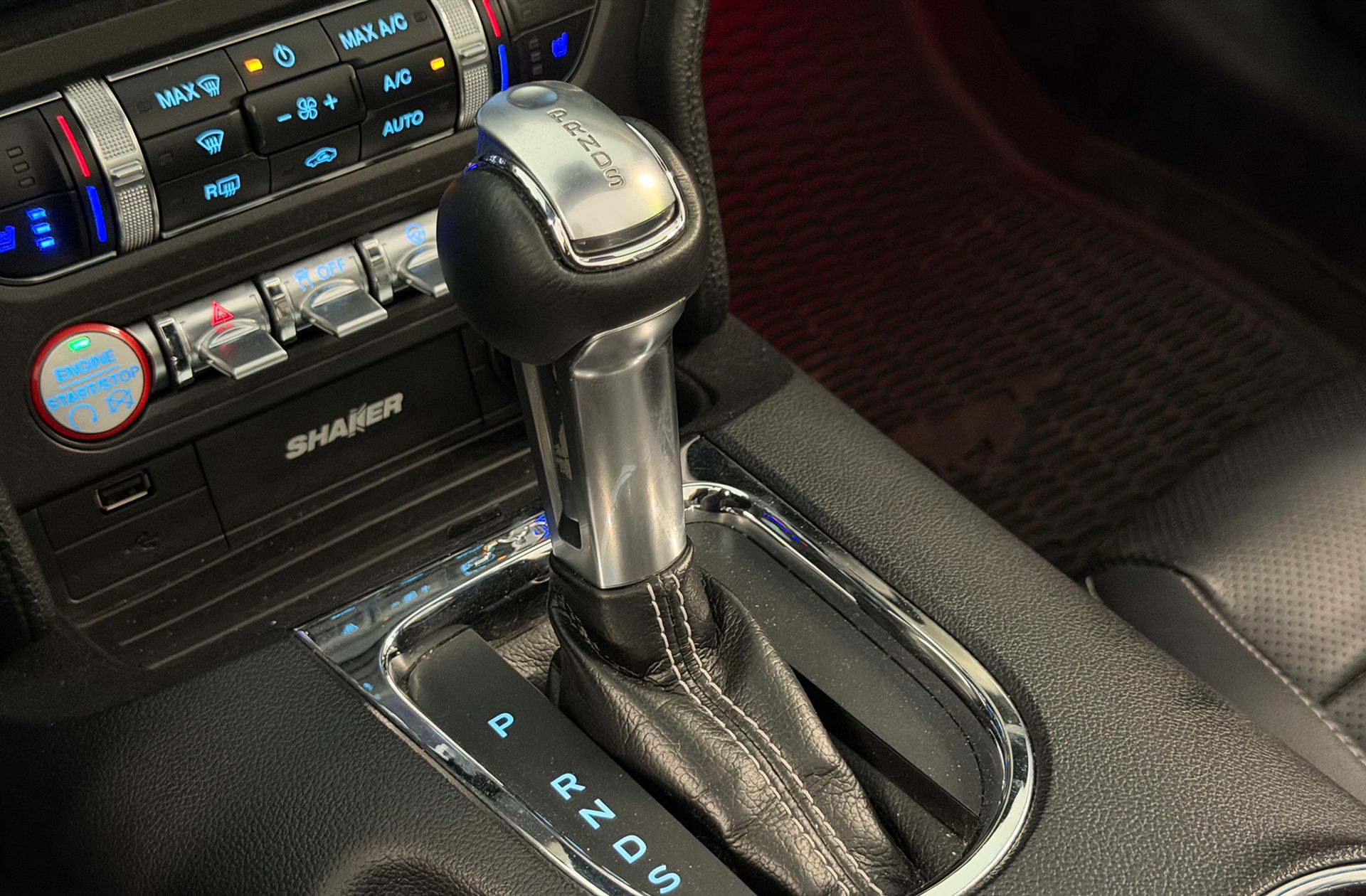 Ford Mustang 2.3 EcoBoost Convertible Mustang - foto 6