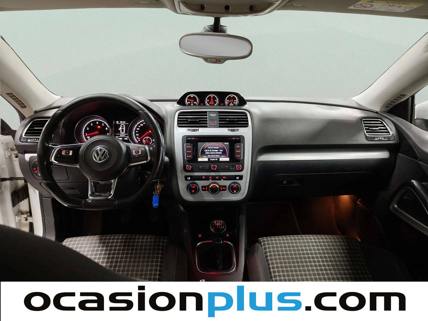 Volkswagen Scirocco Volkswagen Scirocco R-Line 1.4 TSI BMT (125 CV) de ocasión