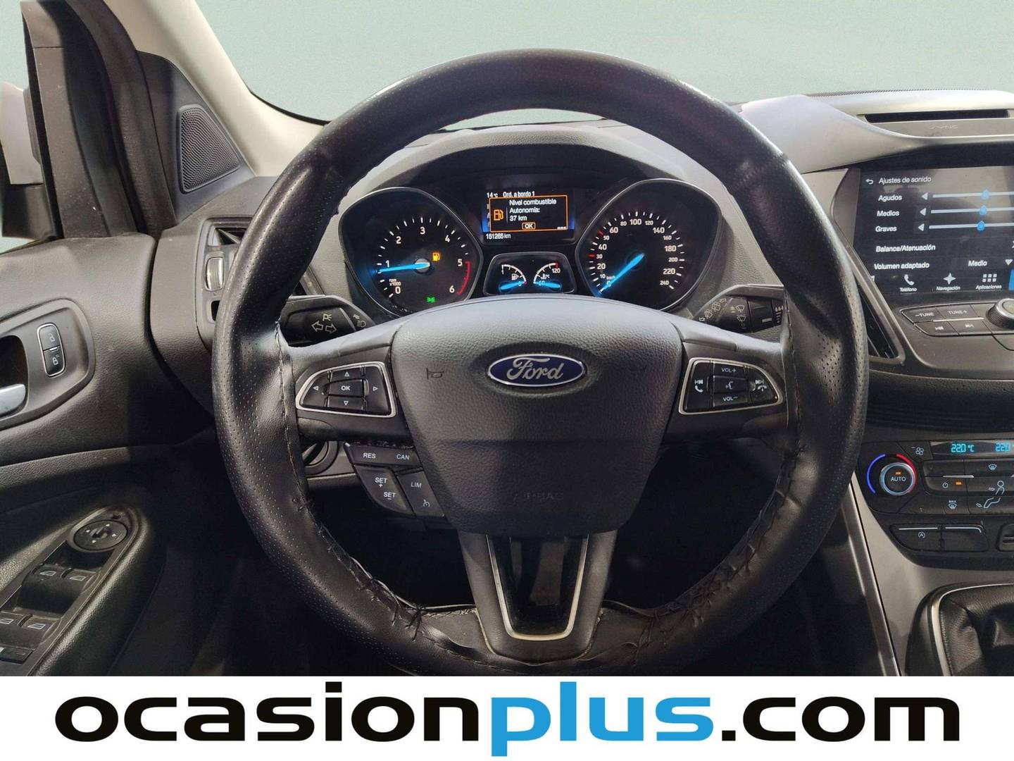 Extras del Ford Kuga Ford Kuga 1.5 TDCI S&S Business 4x2 (120 CV)