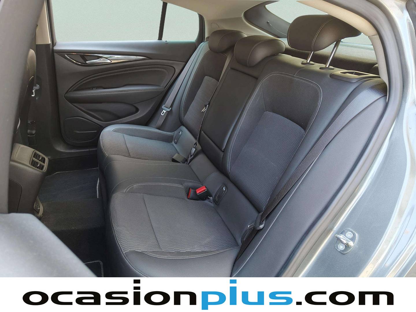 Foto asientos traseros Opel Insignia Opel Insignia GS 1.6 CDTi Turbo D Excellence (136 CV)