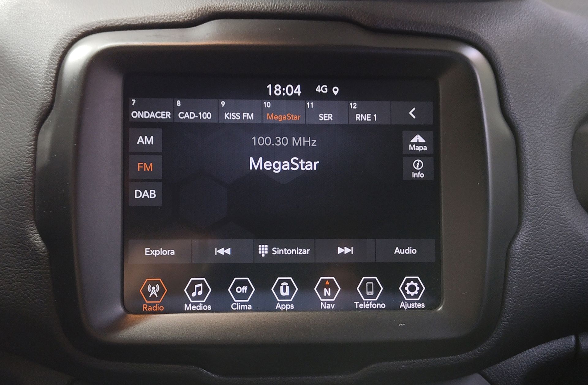 Jeep Renegade 1.0G Night Eagle II 4x2 - foto 34
