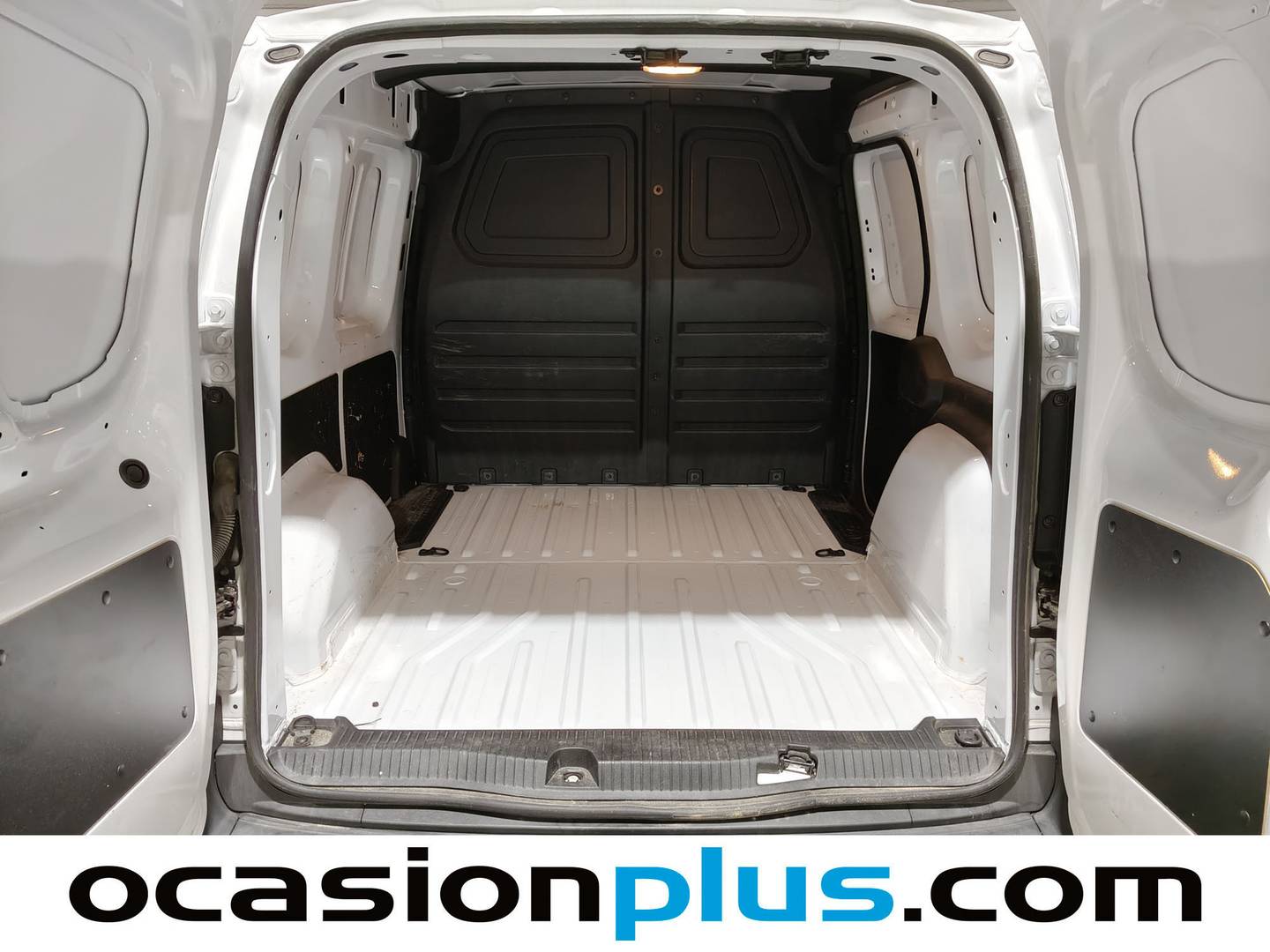 Foto asientos traseros Renault Kangoo Furgón Renault Kangoo Furgon L1 1.5 Blue (95 CV)