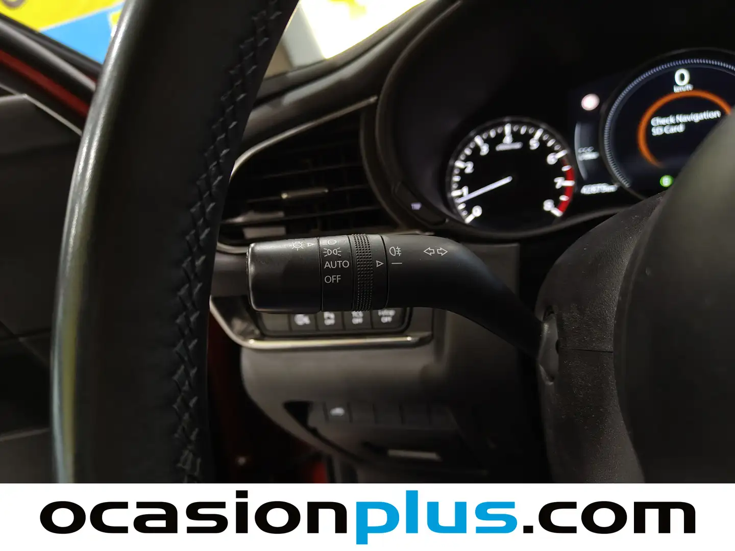 Foto Mazda CX-30 Mazda CX-30 e-SKYACTIV G MHEV Homura (140 CV)