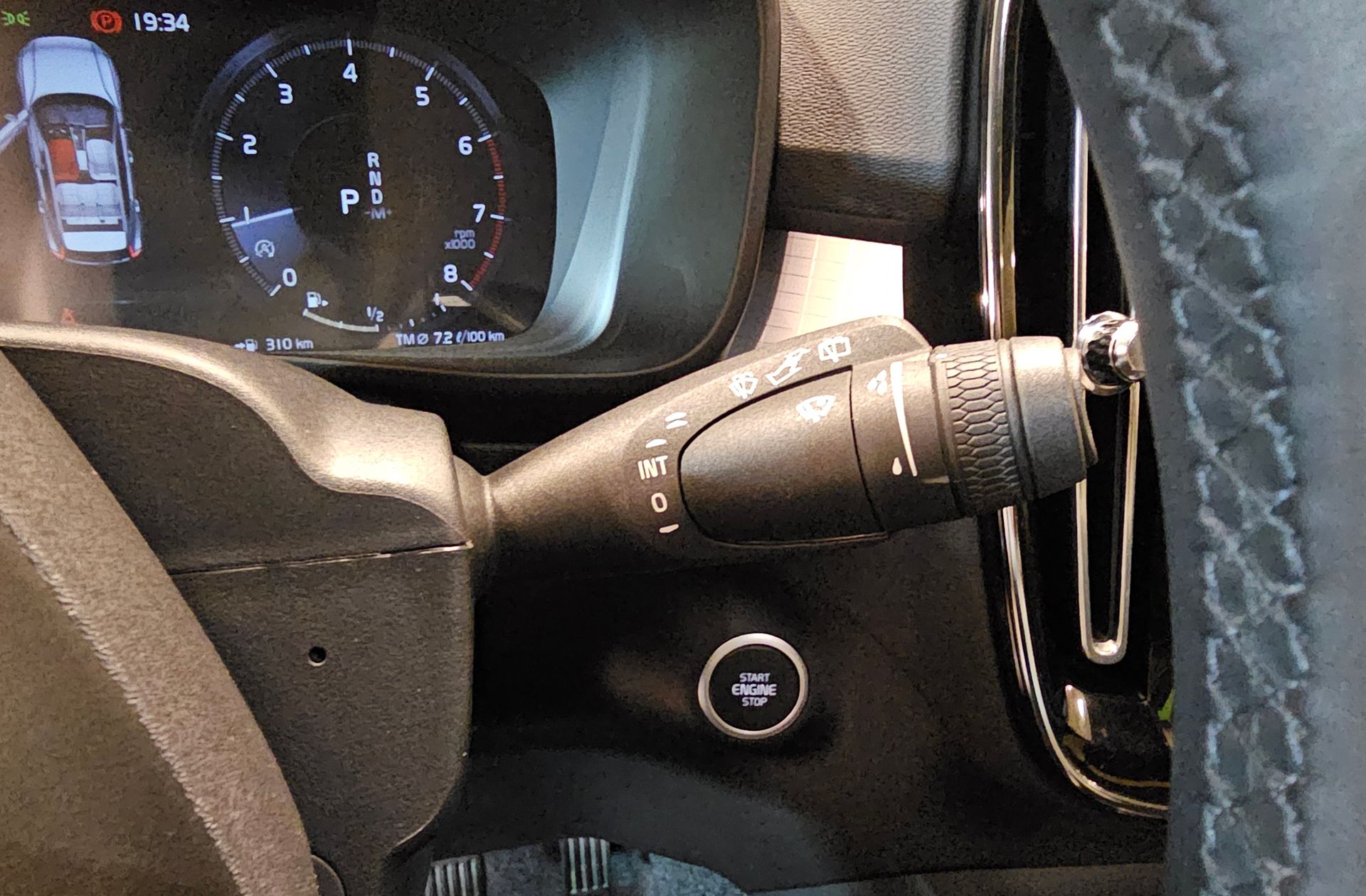Volvo XC40 T2 Core - foto 28