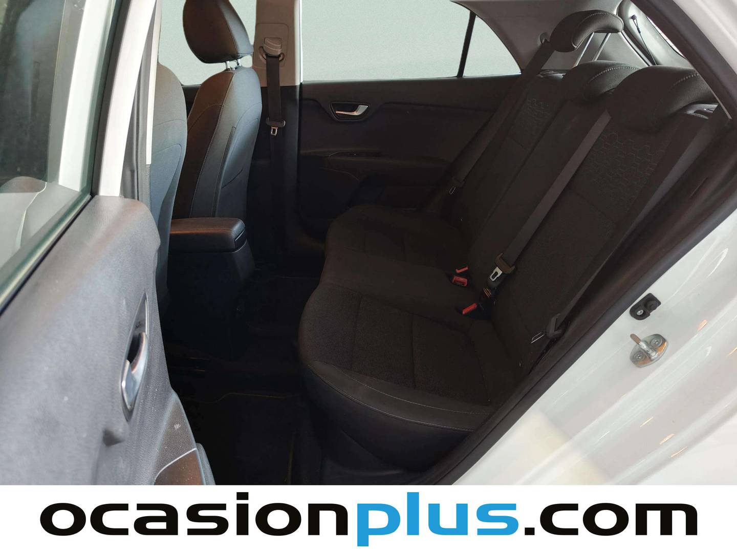 KIA Rio KIA Rio 1.0 T-GDi MHEV iMT Drive (100 CV) manual