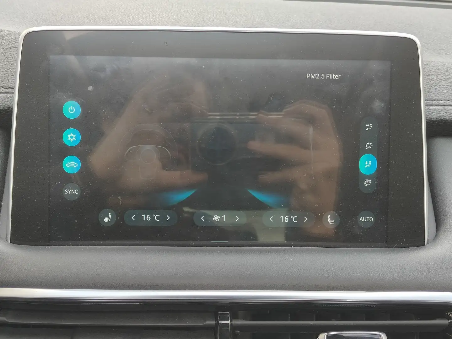 Foto MG HS MG eHS 1.5 T-GDI PHEV Luxury (258 CV)