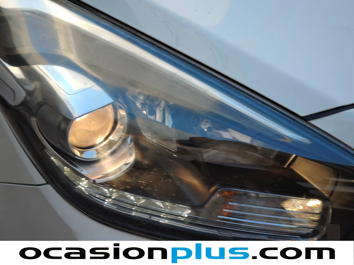 KIA Carens KIA Carens 1.6 GDi Eco-Dynamic x-Tech (135 CV) al mejor precio