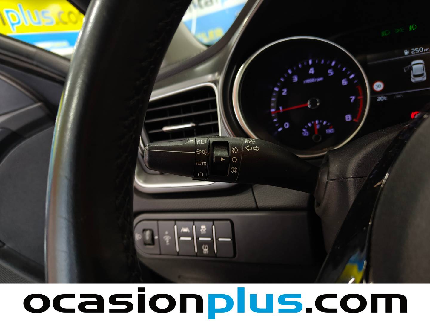 KIA XCeed KIA XCeed 1.0 T-GDi Drive (100 CV) de segunda mano