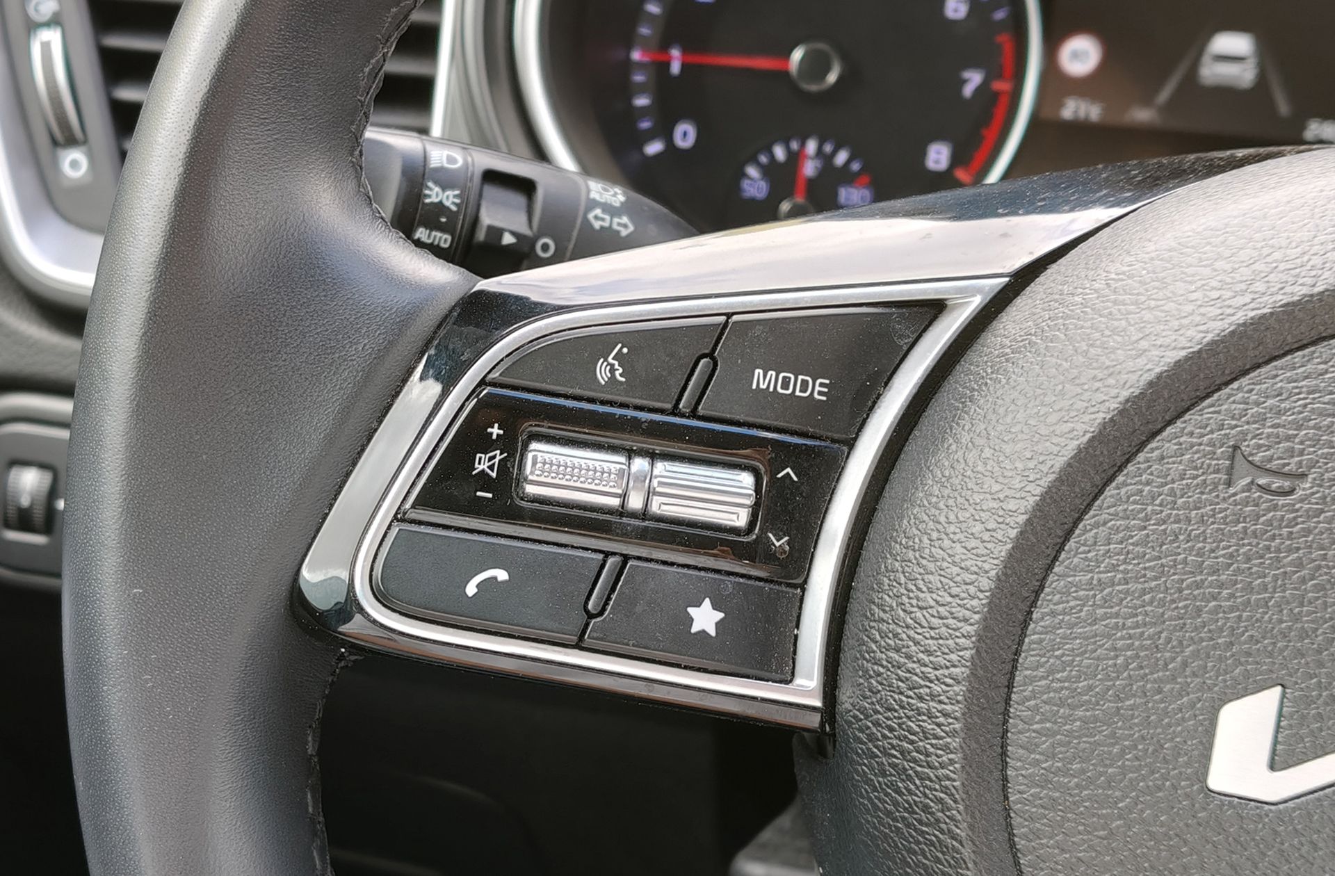 Kia Ceed 1.0 T-GDi Concept - foto 25