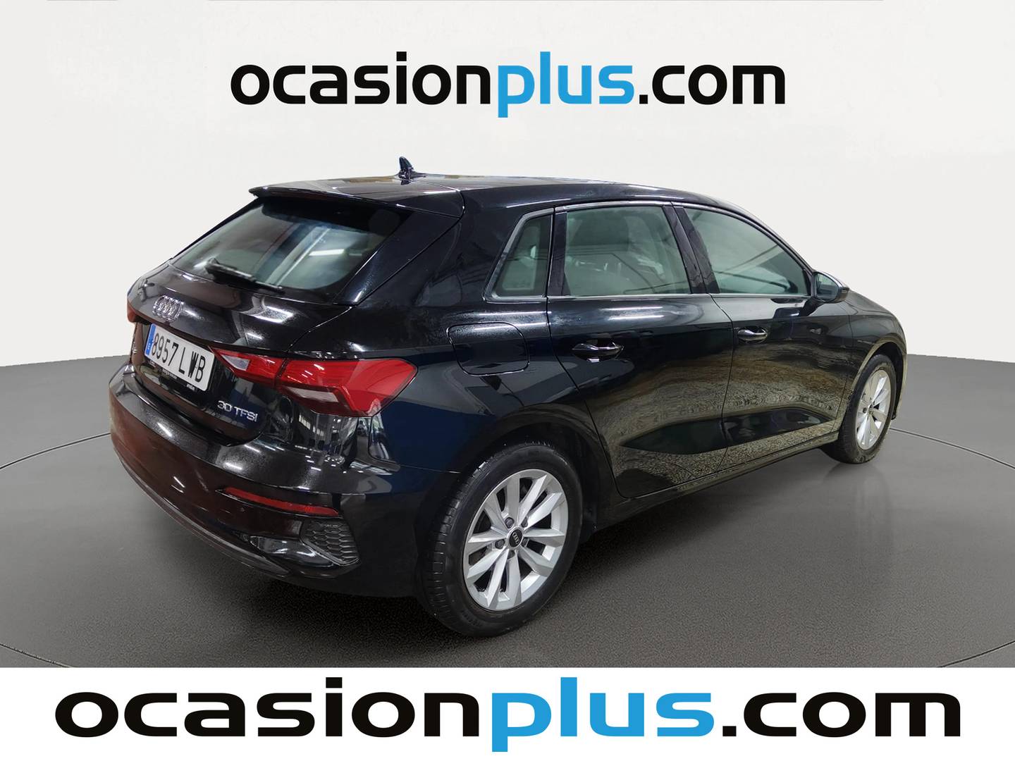 Foto trasera Audi A3 Audi A3 Sportback 30 TFSI (110 CV) S tronic derecha