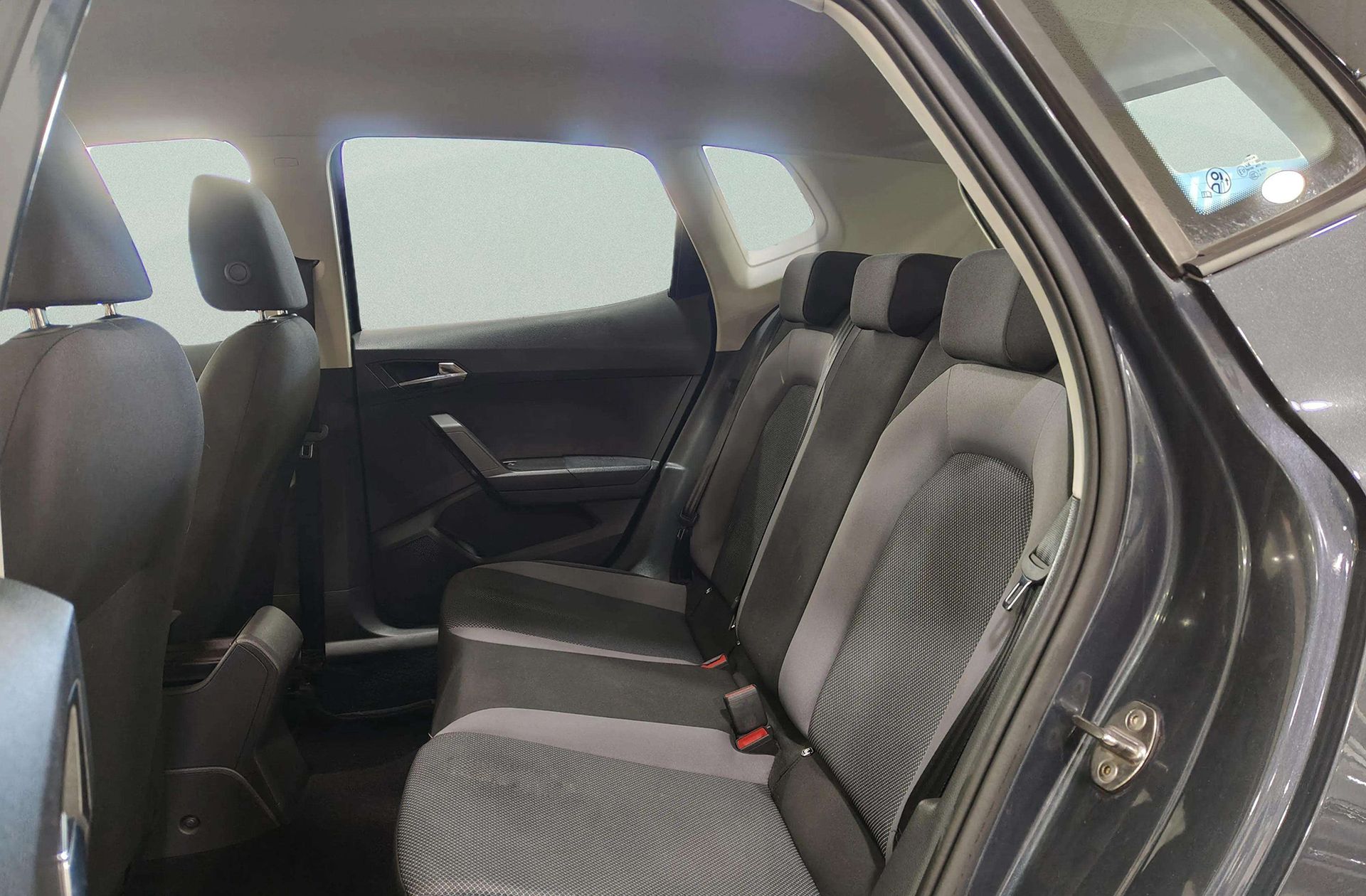 SEAT Arona 1.0 TGI Style Edition - foto 11
