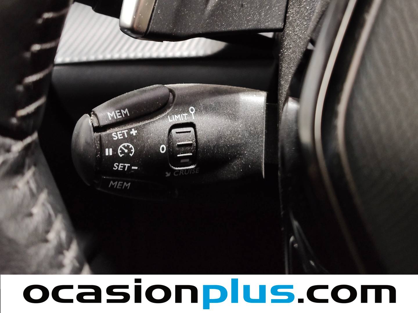 Foto Peugeot 208 Peugeot 208 PureTech 100 Allure Pack EAT8 (100 CV)