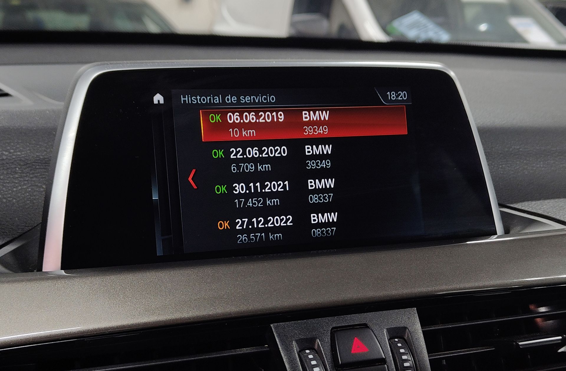 BMW X1 sDrive18d - foto 23