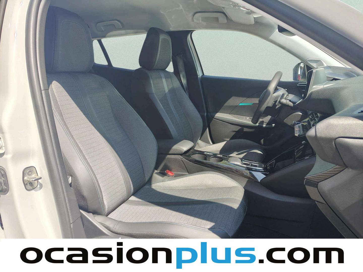 Peugeot 2008 Peugeot 2008 PureTech 130 S&S Allure Pack EAT8 (130 CV) automático