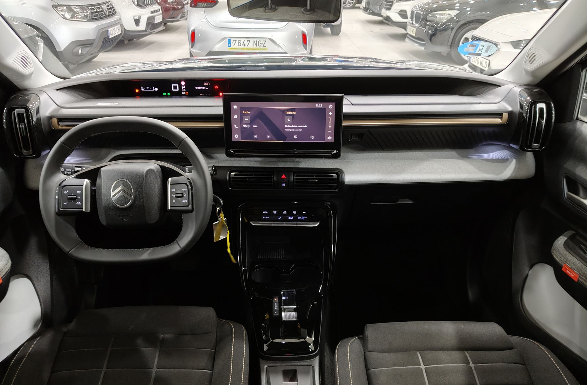 Citroën C3 Aircross Hybrid 145 Plus e-DCS6 - foto 5