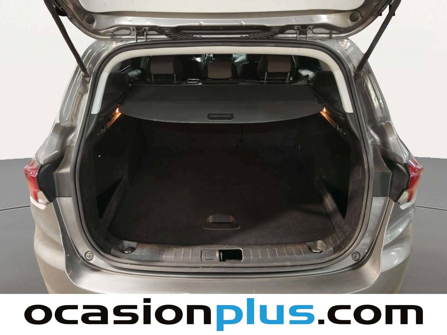 Fotos maletero Fiat Tipo Fiat Tipo SW 1.6 Multijet Lounge II  (120 CV)