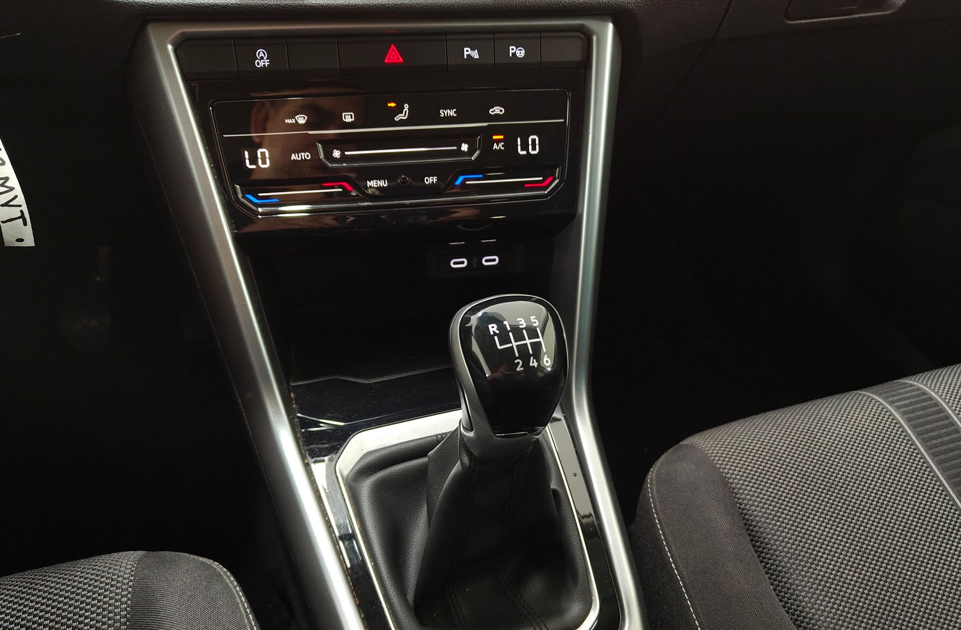 Volkswagen T-Roc Life 1.0 TSI - foto 5