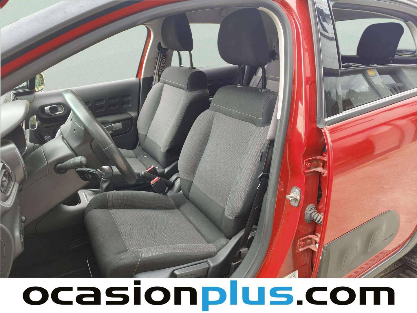 Foto asientos delanteros Citroën C3 Citroën C3 BlueHDi 75 S&S Shine (75 CV)