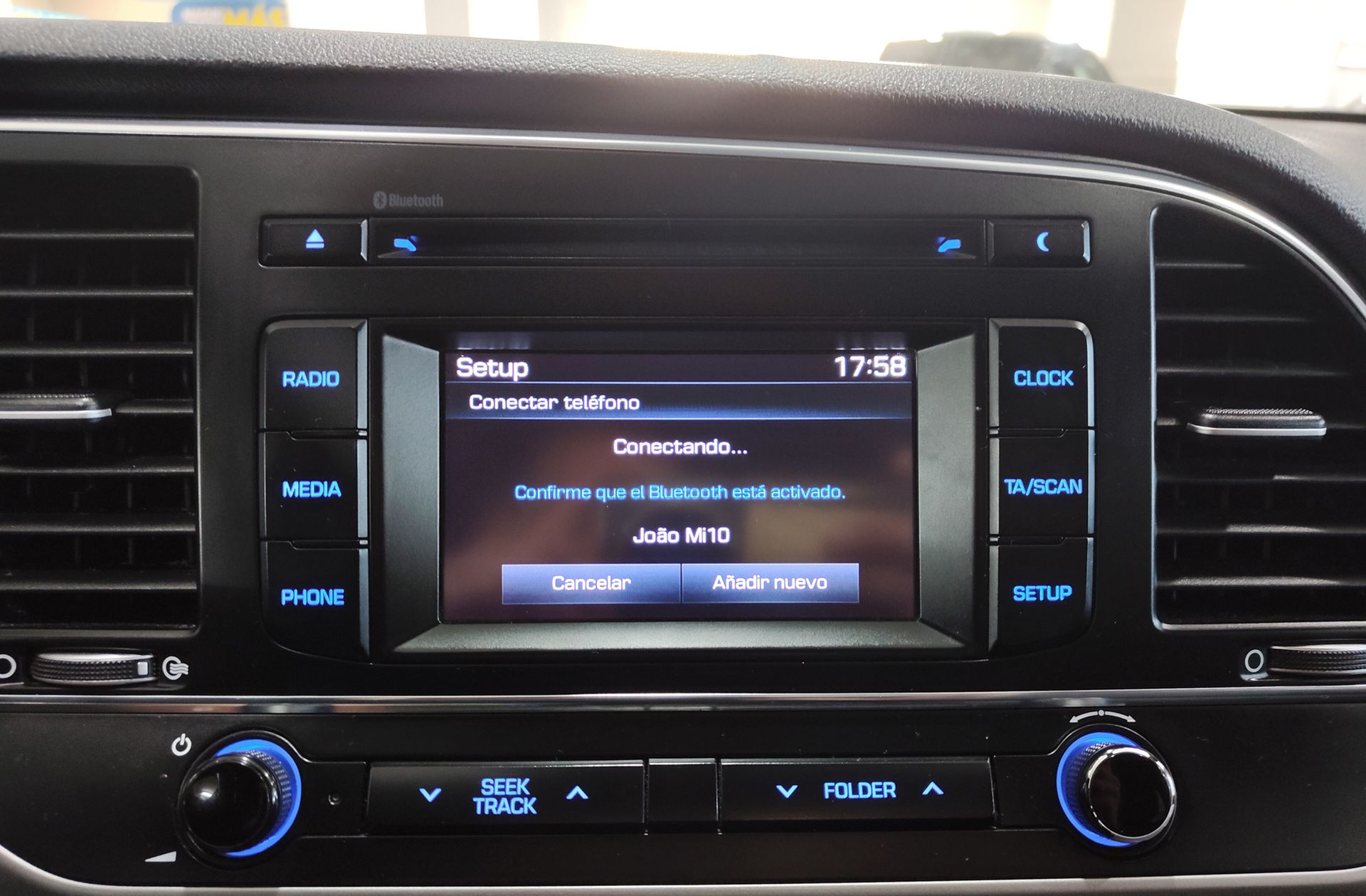 Hyundai Elantra 1.6 MPI Style - foto 25