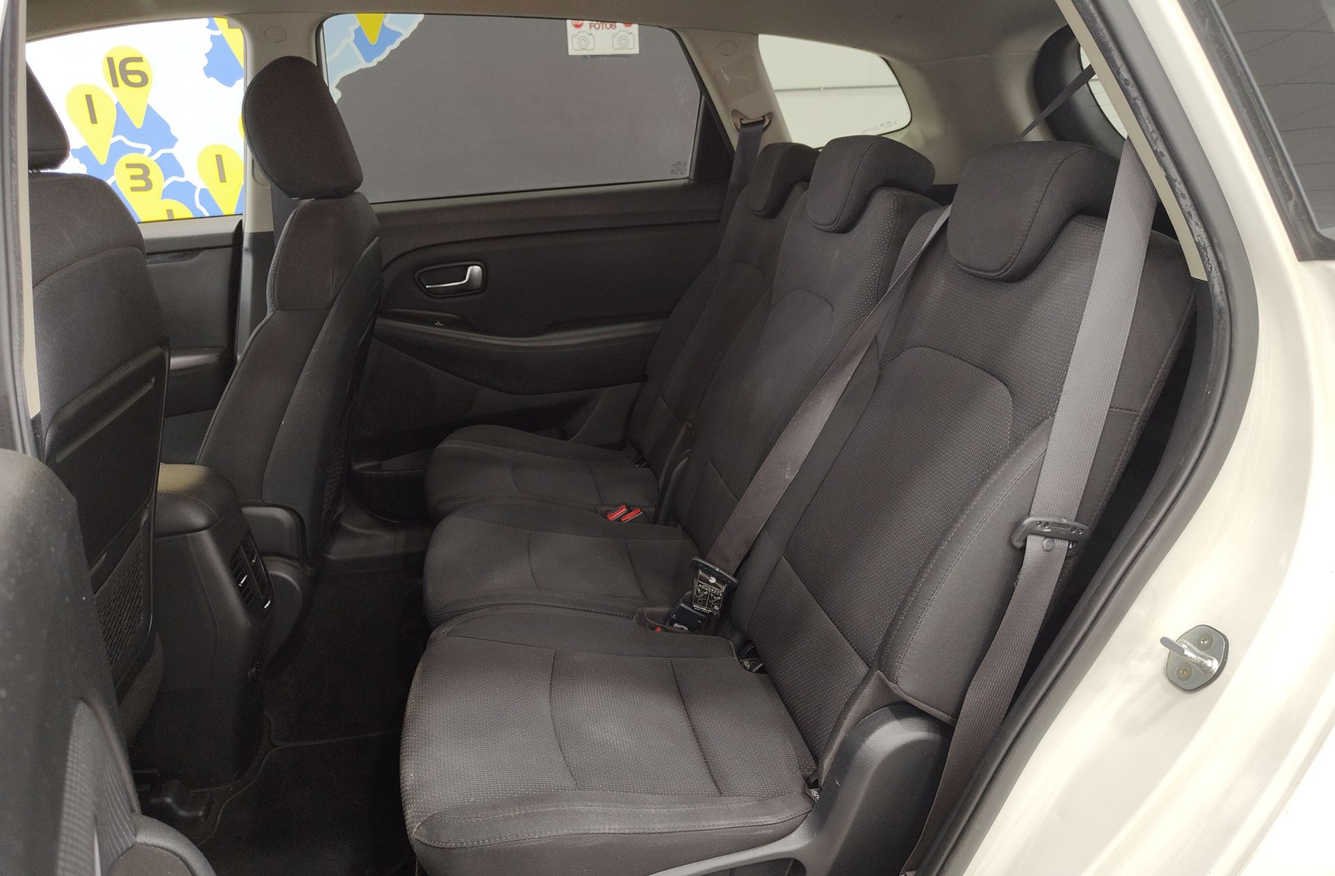 Kia Carens 1.7 CRDi VGT Uefa Euro2016 Eco-Dynamics - foto 11
