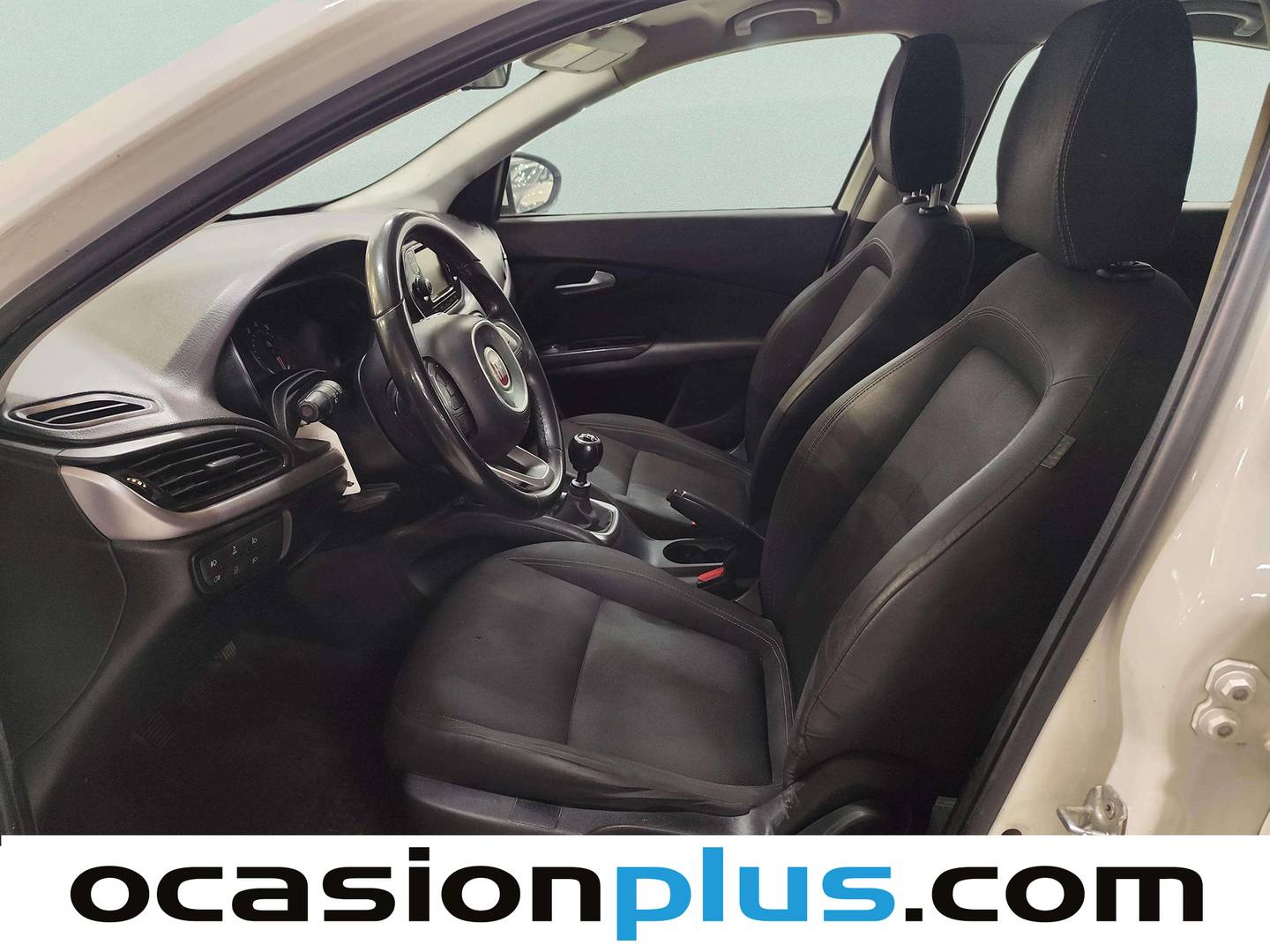 Foto asientos delanteros Fiat Tipo Fiat Tipo 1.4 16v Easy (95 CV)