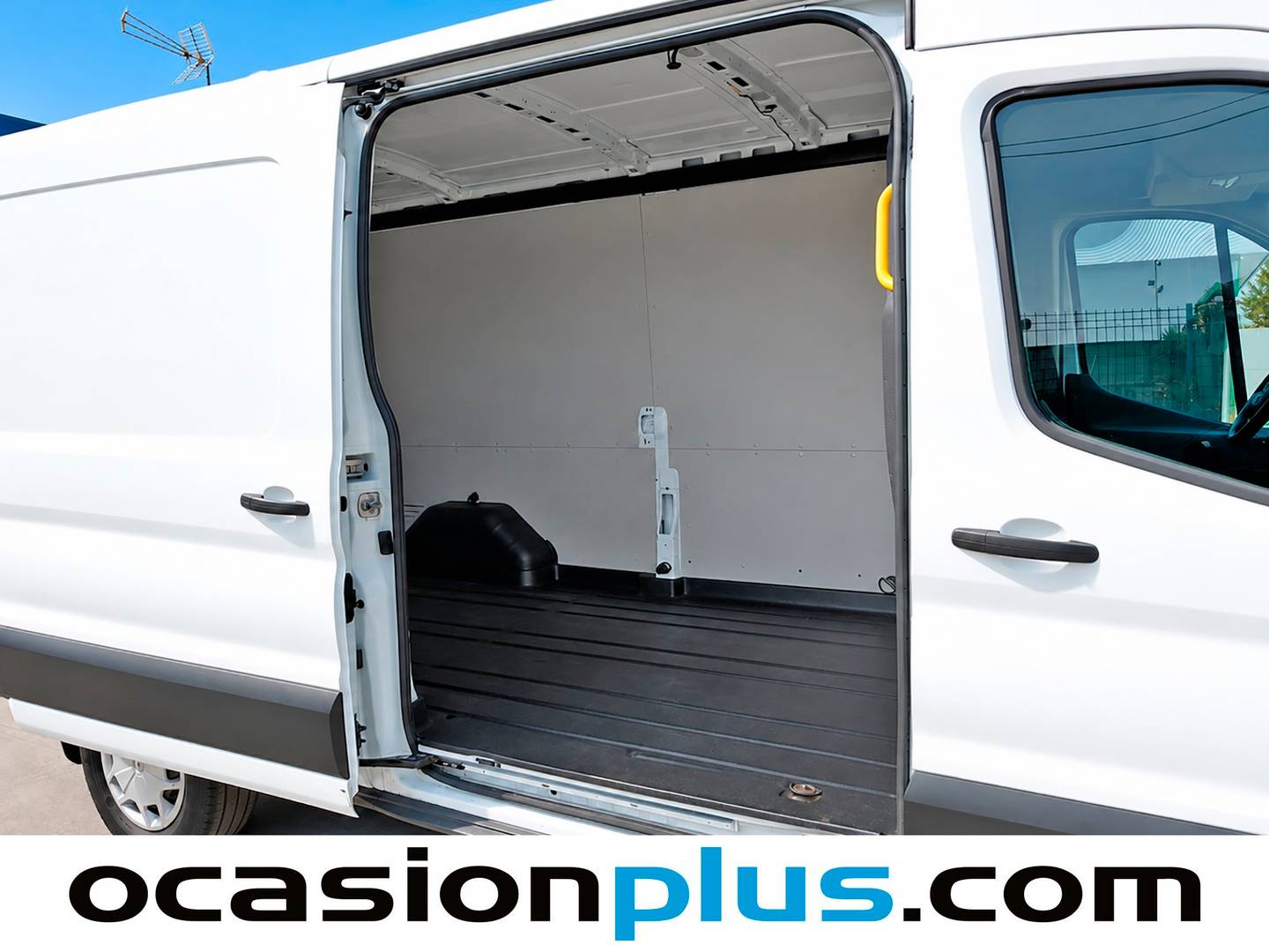 Ford Transit Ford Transit 350 L3H2 Trend RWD (130 CV) seminuevo