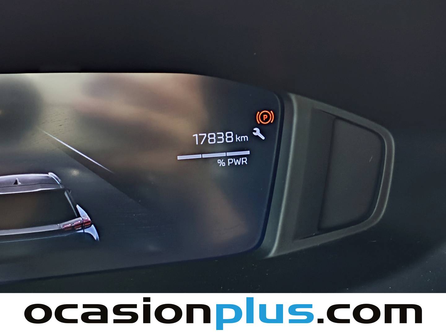 Peugeot 2008 Peugeot 2008 Allure Hybrid eDCS6 (145 CV) seminuevo