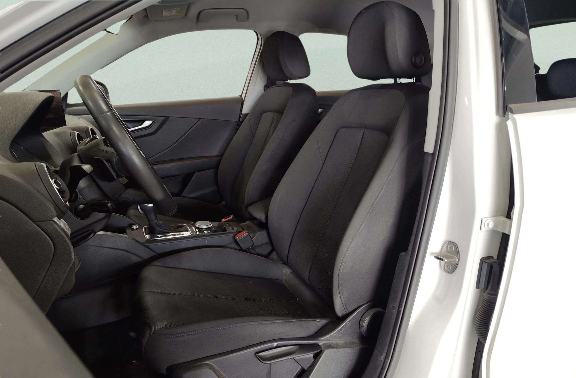 Audi Q2 Advanced 35 TFSI S tronic - foto 9