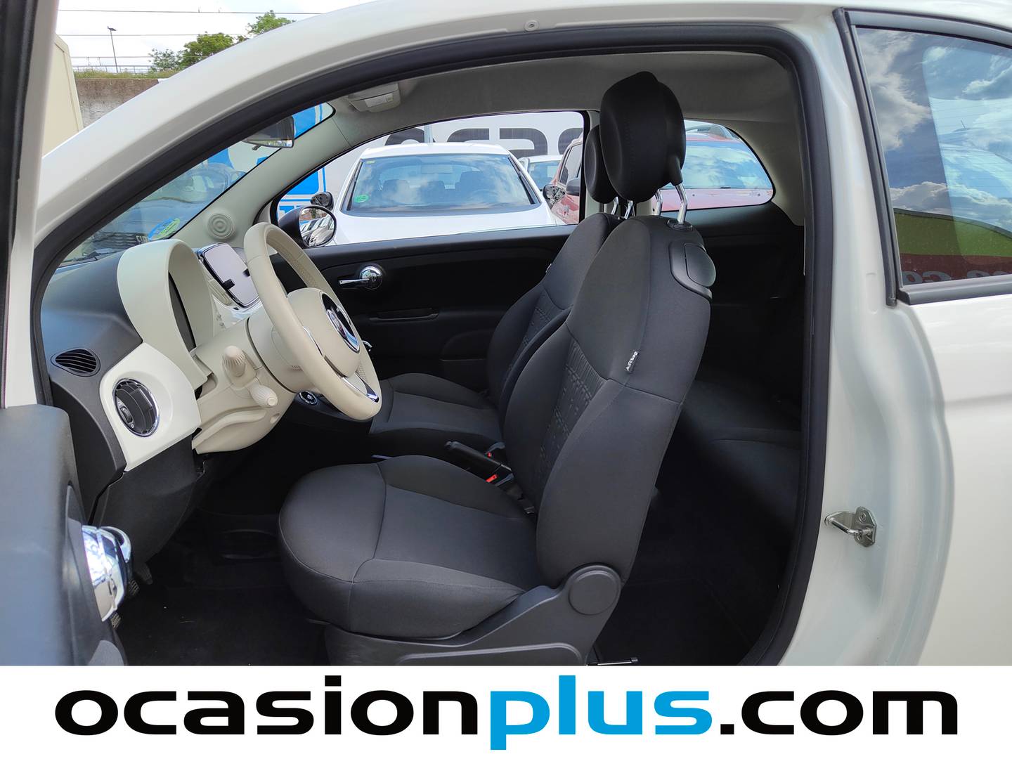 Foto asientos delanteros Fiat 500 Fiat 500 1.0 Hybrid Monotrim (70 CV)
