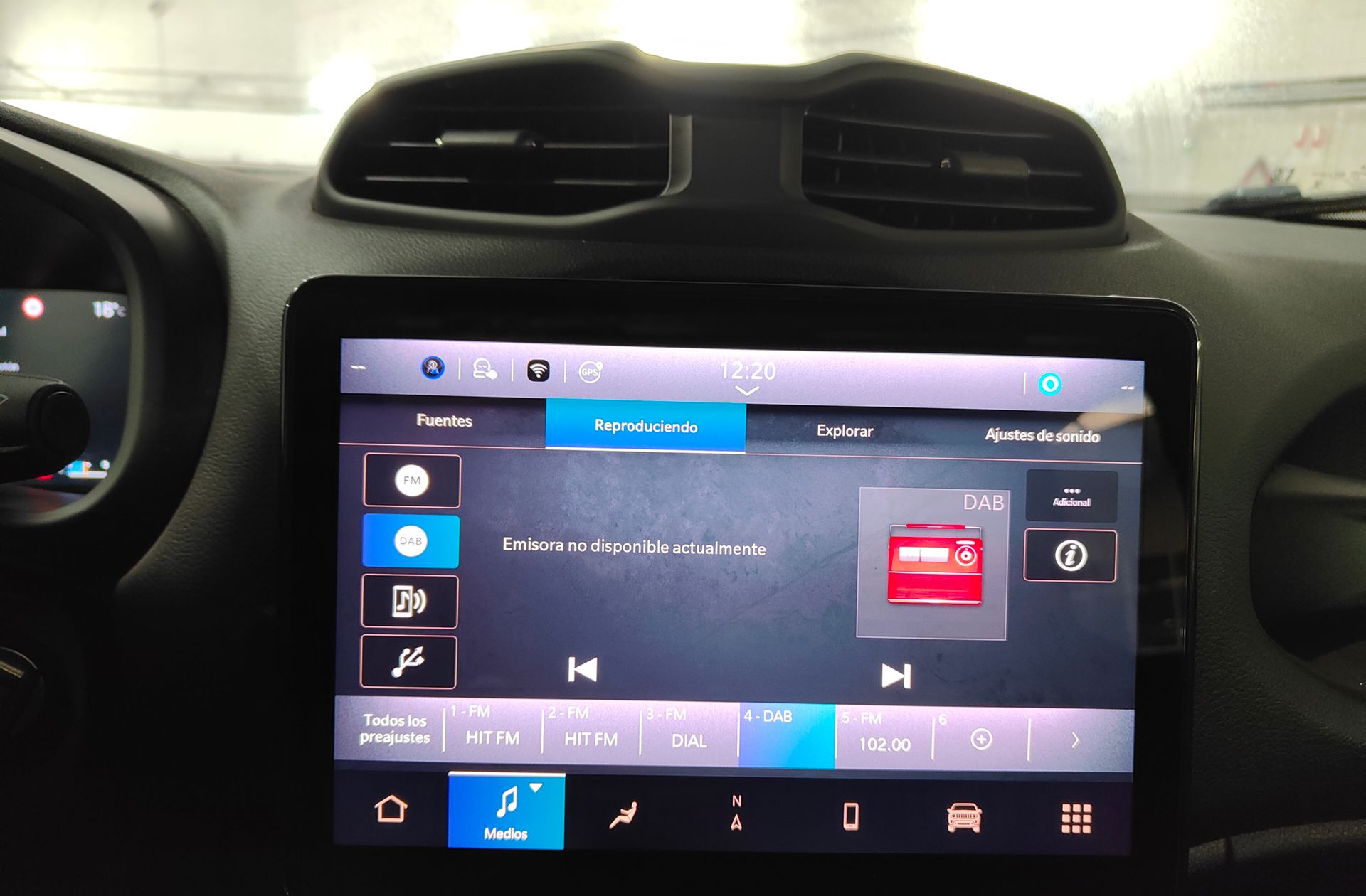 Jeep Renegade eHybrid 1.5 Limited ATX - foto 30