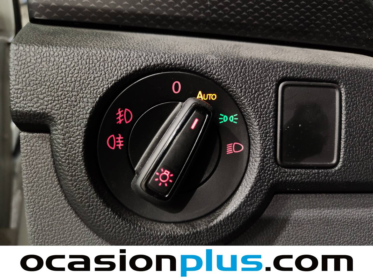 Equipamiento del Volkswagen T-Cross Volkswagen T-Cross Advance 1.0 TSI (95 CV)