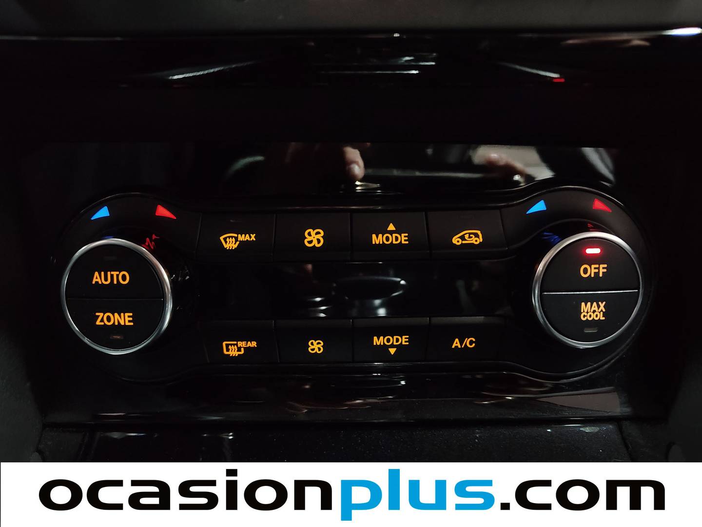 Foto Infiniti Q30 Infiniti Q30 1.6 TC Premium 7DCT (156 CV)