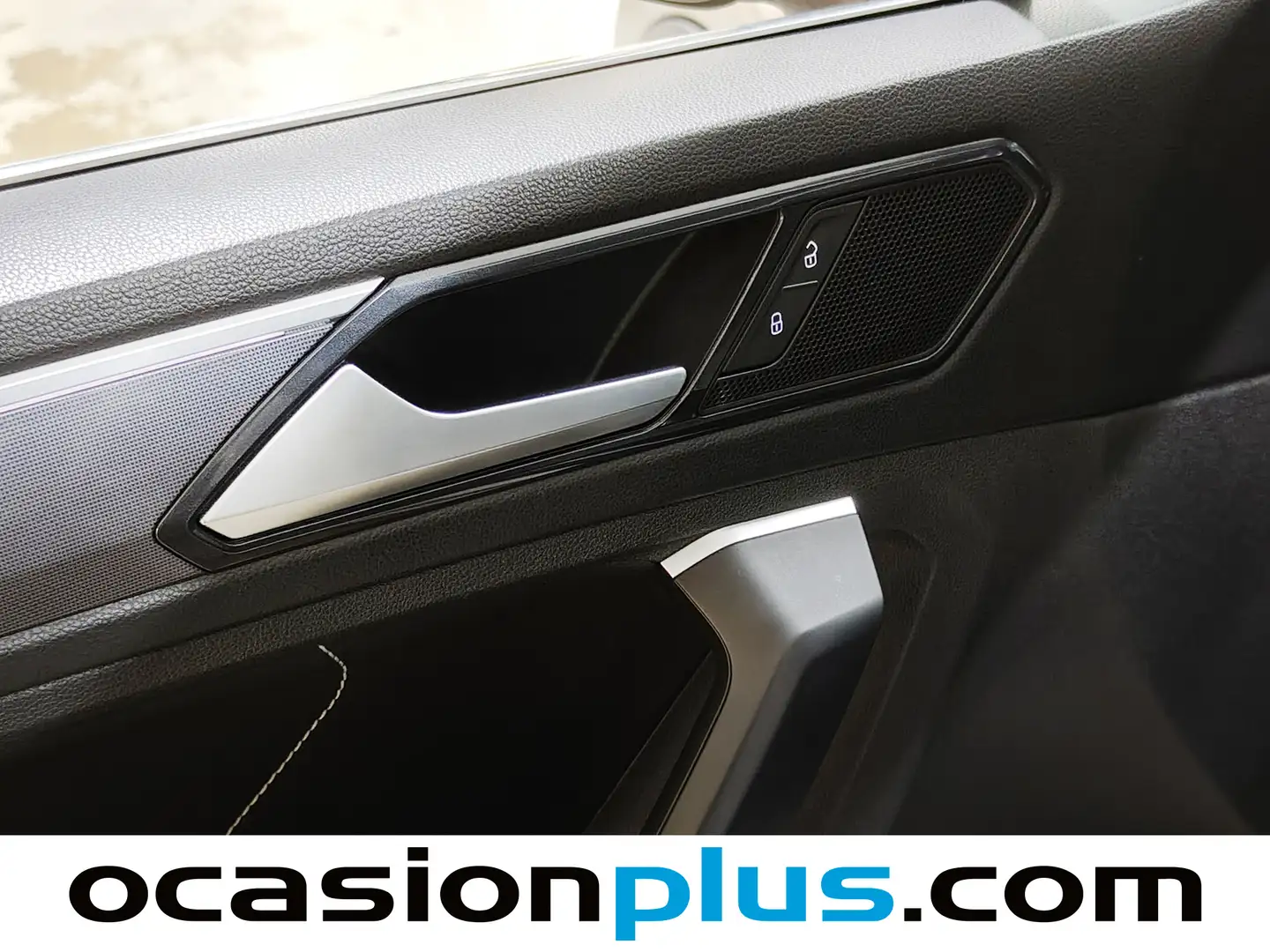 Foto Volkswagen Tiguan Volkswagen Tiguan Sport 1.4 TSI 4Motion R-LINE (150 CV) DSG