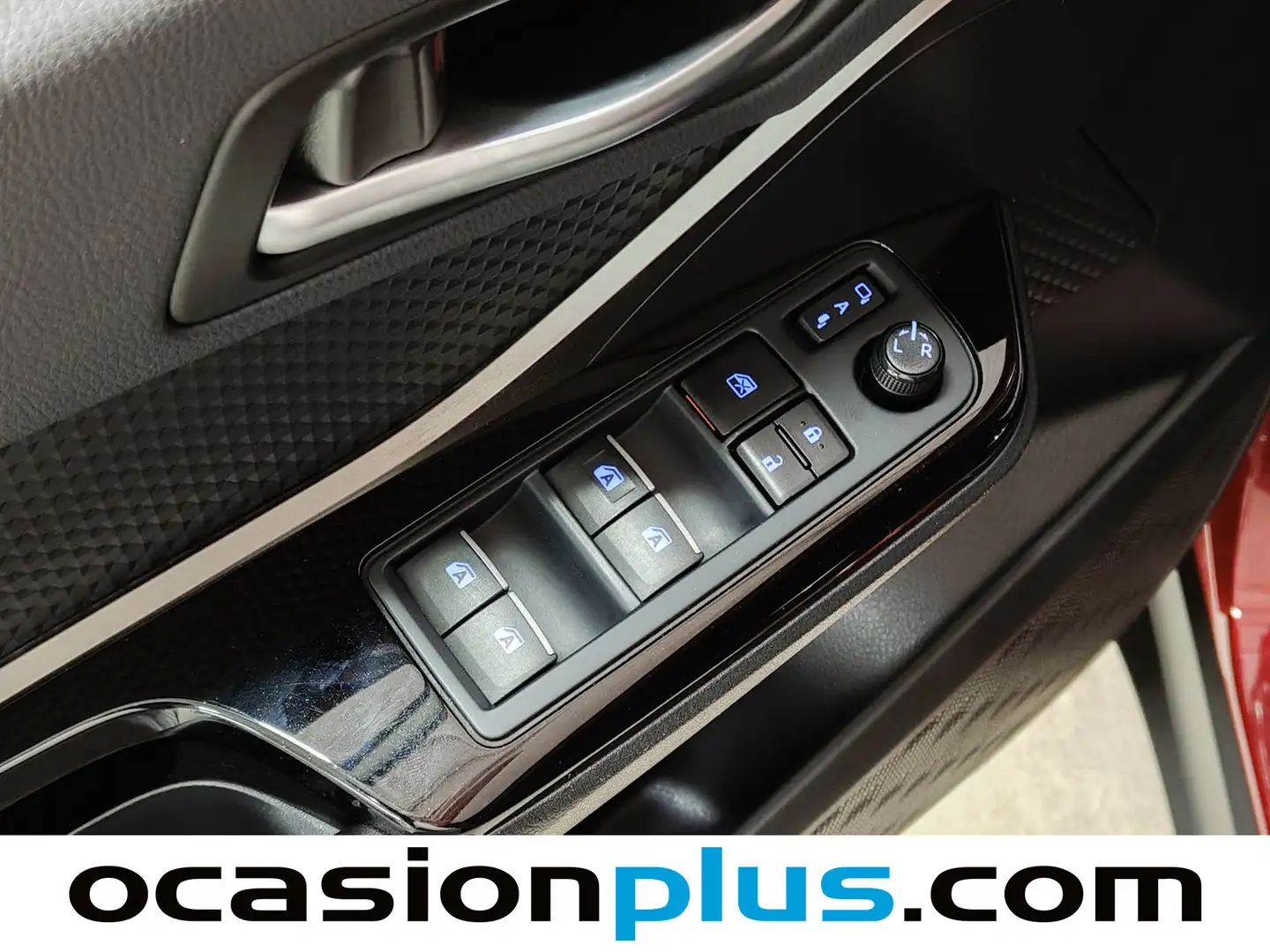 Foto Toyota C-HR Toyota C-HR 1.8 125H Advance  (122 CV)