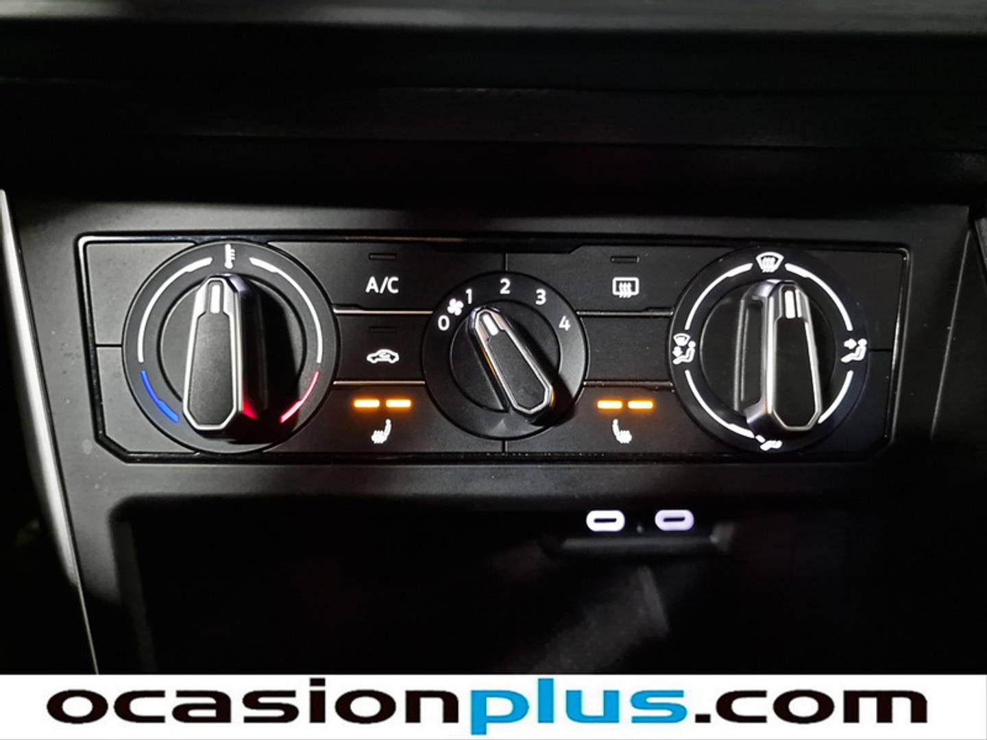 Foto Volkswagen Taigo Volkswagen Taigo Life 1.0 TSI (110 CV)