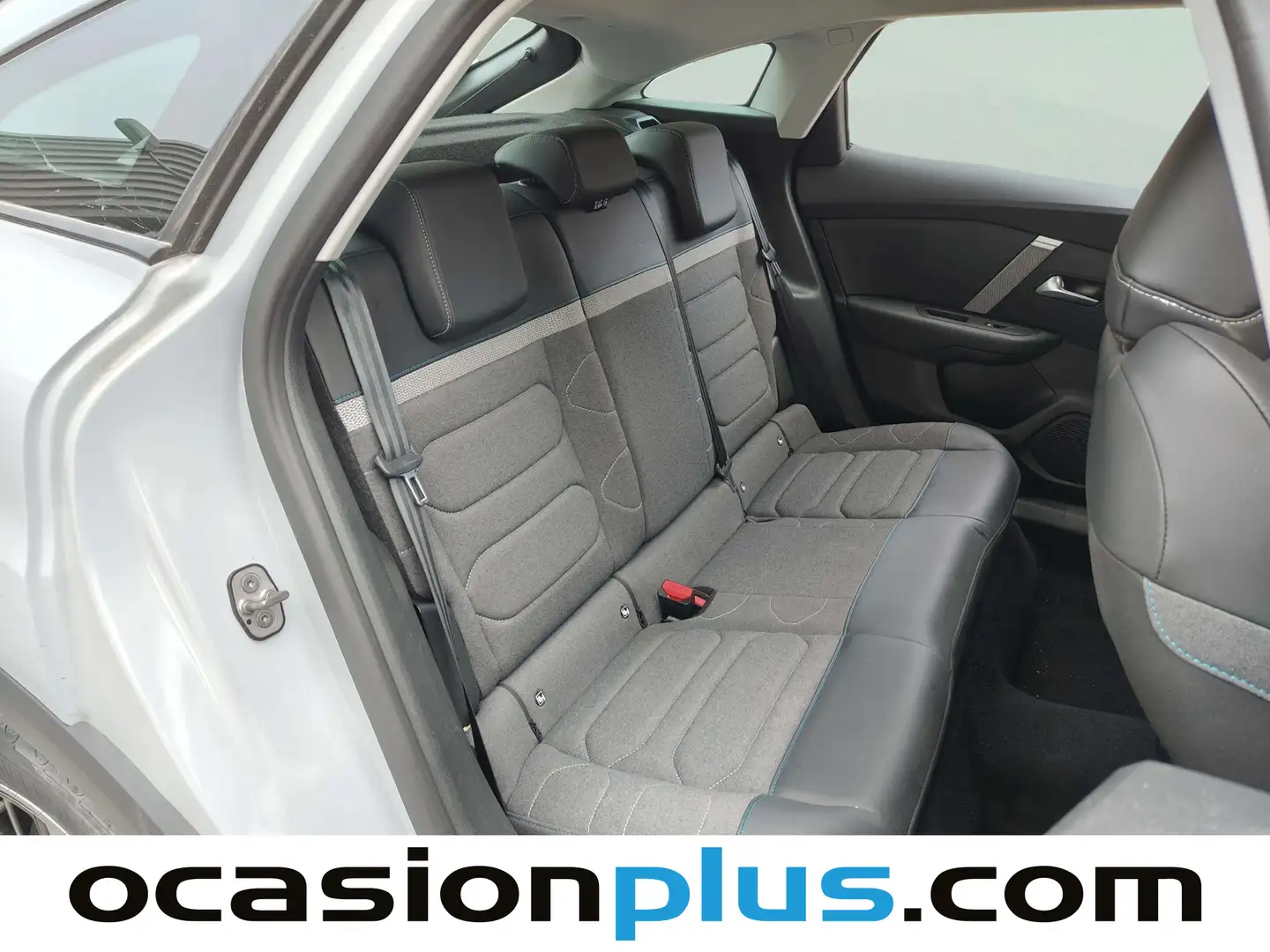 Foto Citroën C4 Citroen C4 Hybrid 136 Plus e-DCS6 (136 CV)