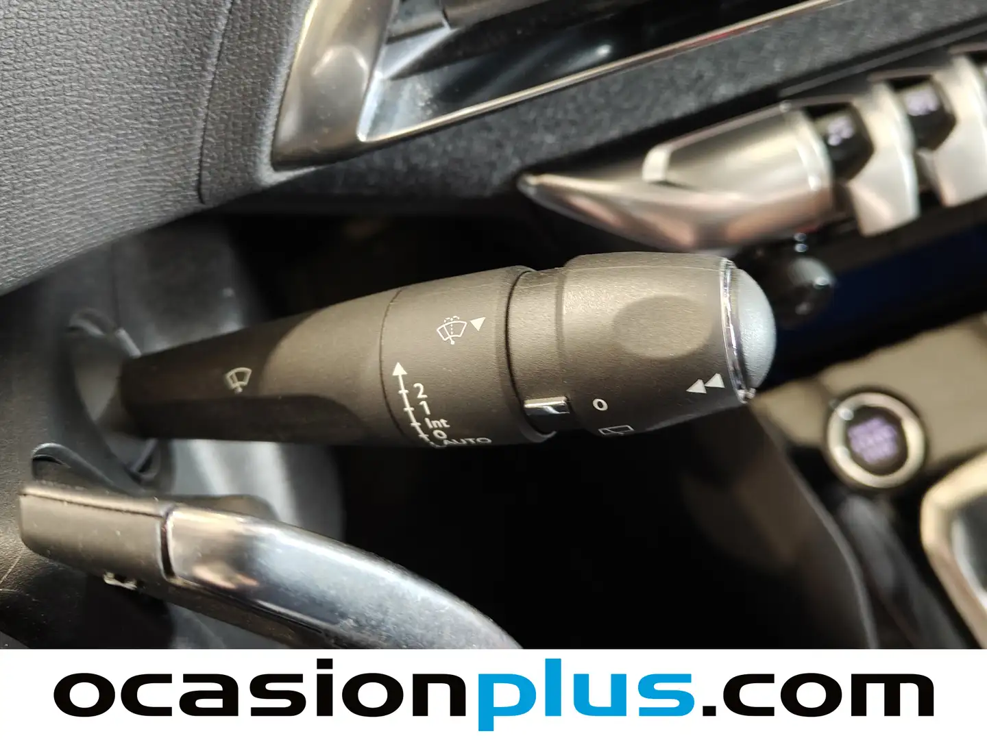 Foto Peugeot 3008 Peugeot 3008 PureTech 130 S&S Allure Pack EAT8 (130 CV)