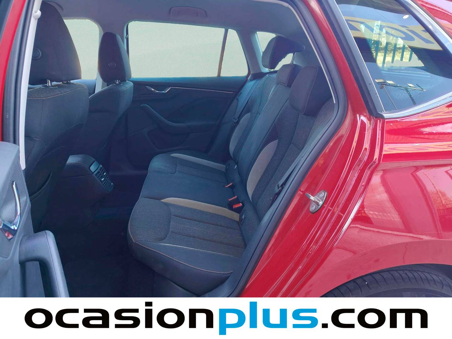 Foto asientos traseros Skoda Kamiq Skoda Kamiq 1.5 TSI Style DSG (150 CV)
