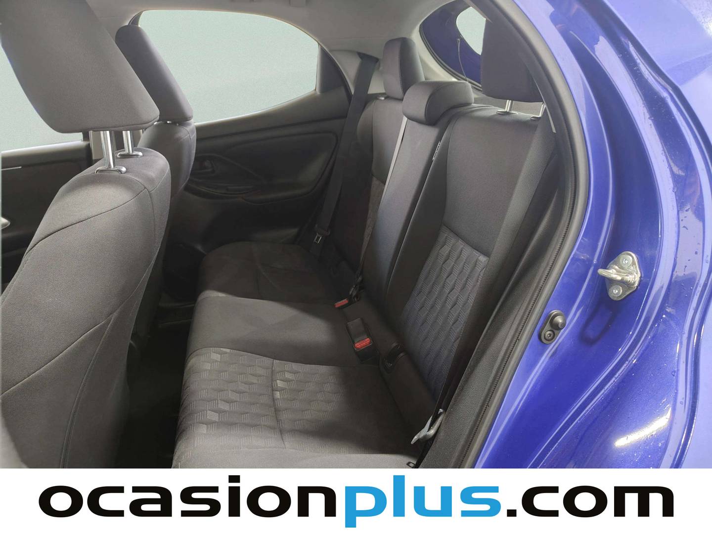 Foto asientos traseros Toyota Yaris Toyota Yaris 120H Active Plus (116 CV)
