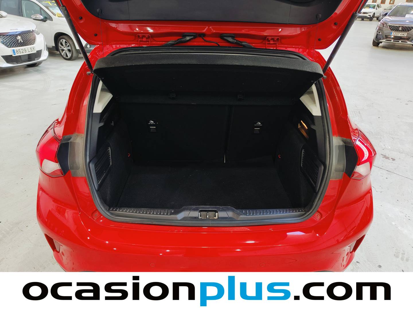 Fotos maletero Ford Focus Ford Focus 1.0 Ecoboost MHEV Trend+ (125 CV)