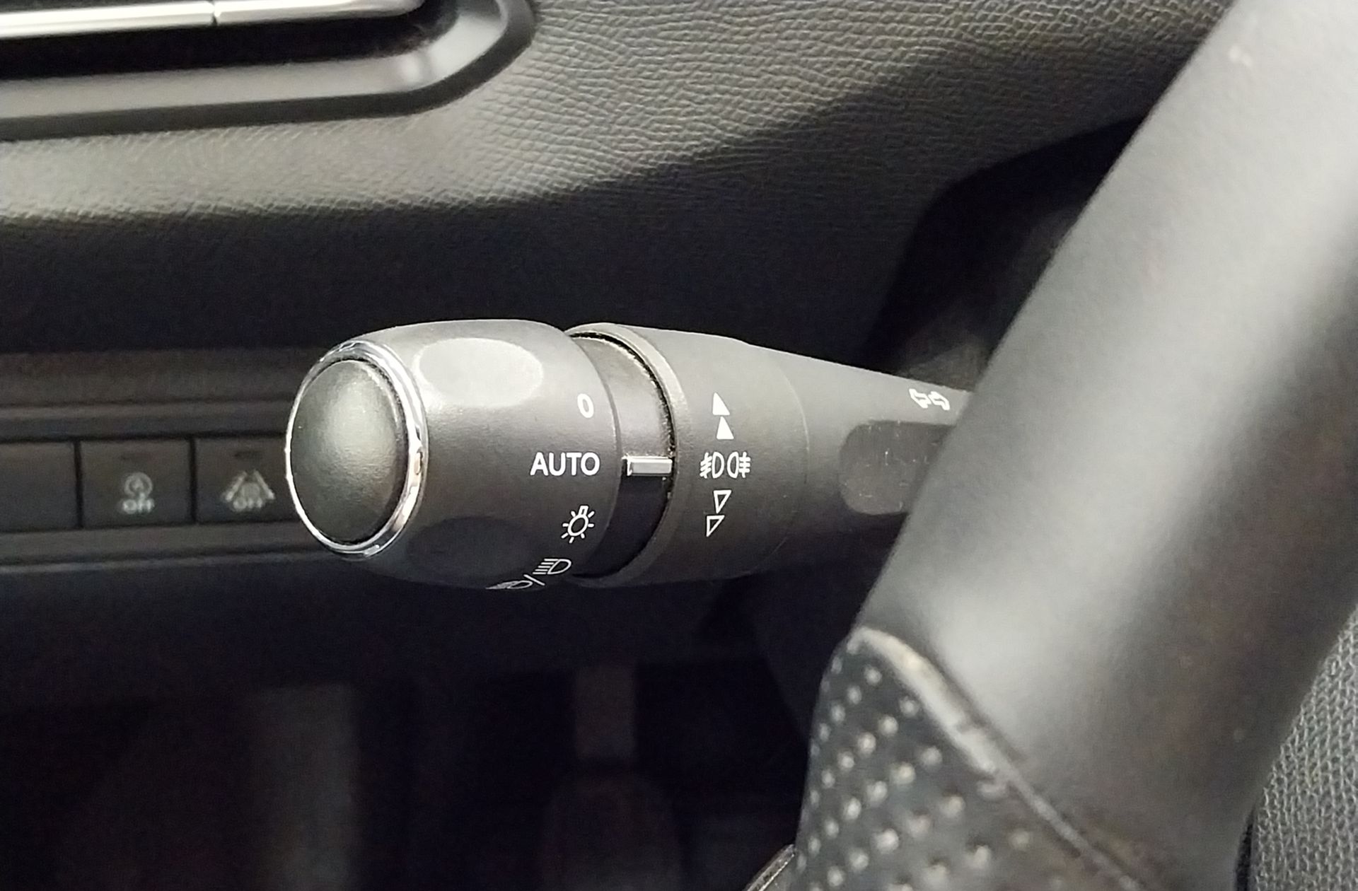 Peugeot 308 Active Pack BlueHDi - foto 24