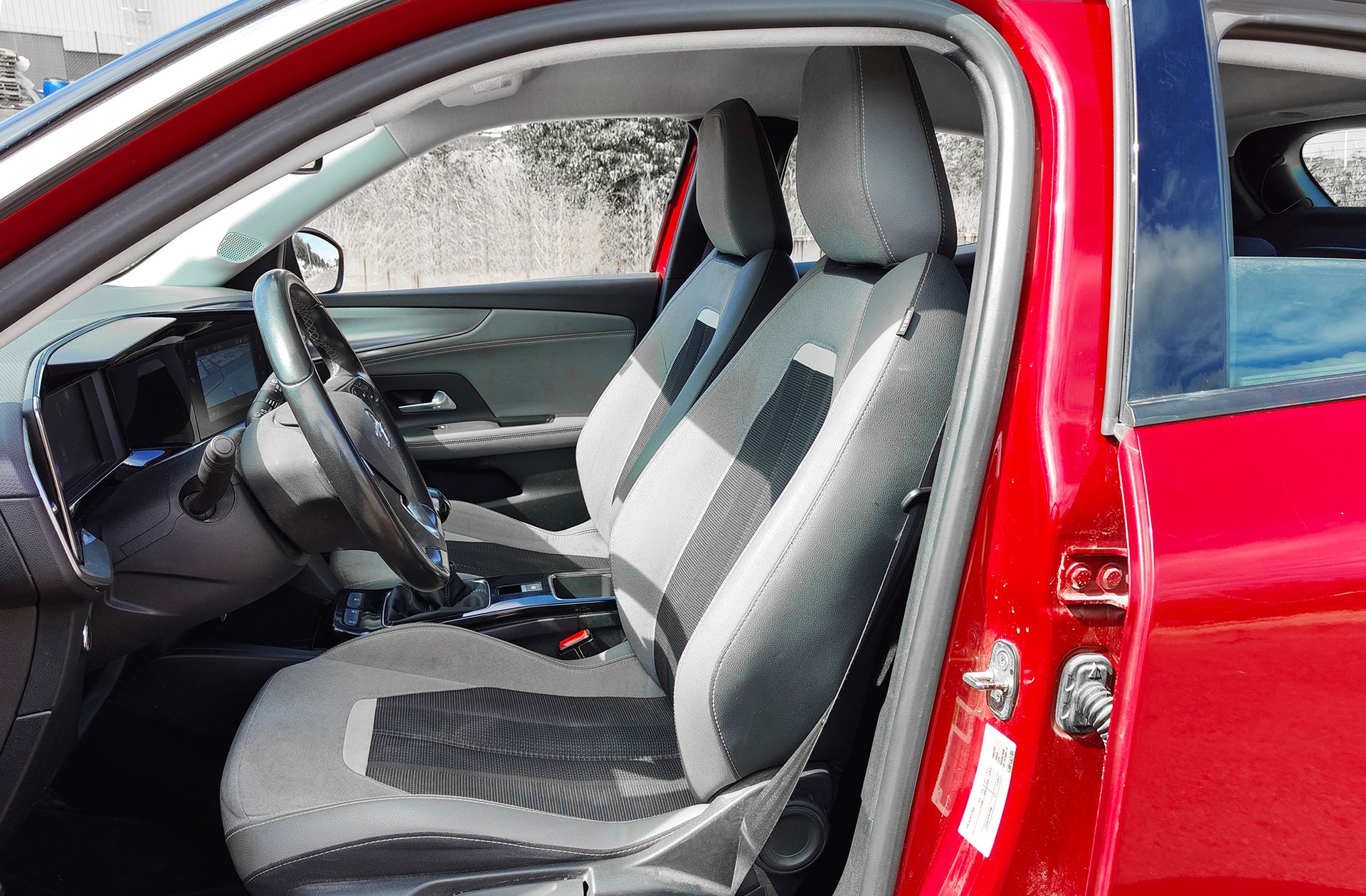 Opel Mokka 1.2 T Business Elegance - foto 12