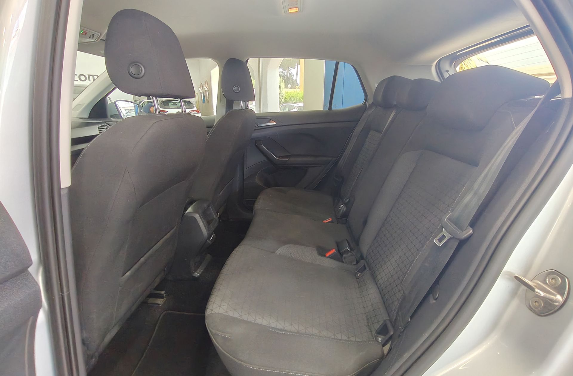 Volkswagen T-Cross Advance 1.0 TSI DSG - foto 9