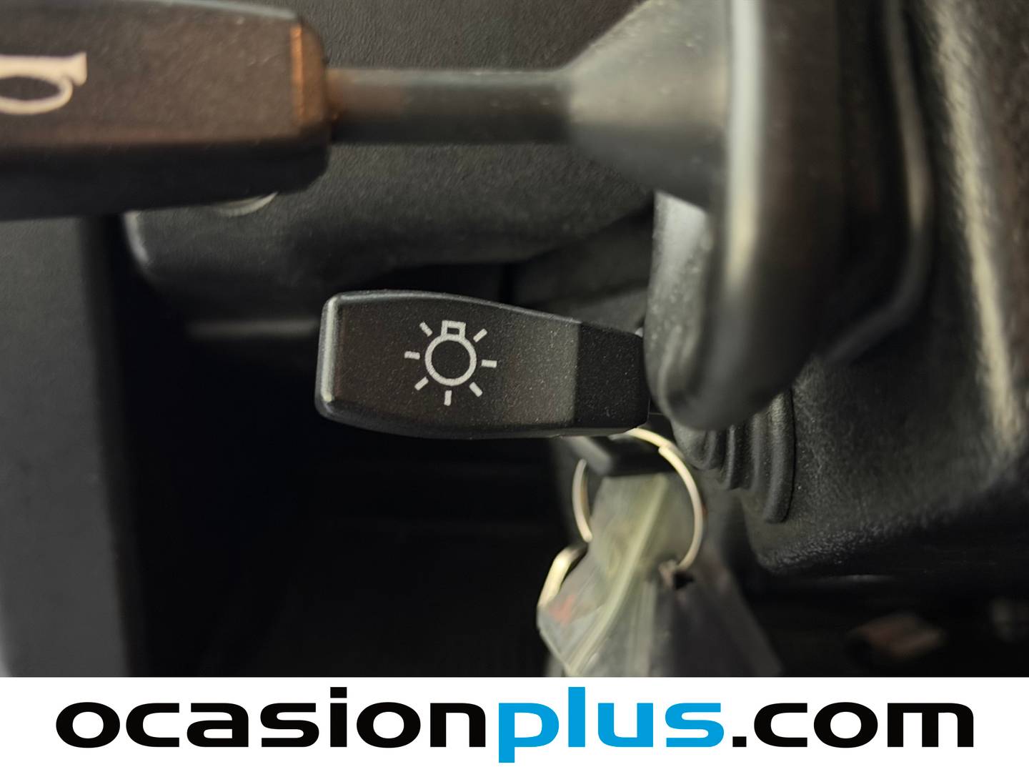 Foto Land Rover Defender Land Rover Defender 2.4 D 110 SW S (122 CV) 4X4